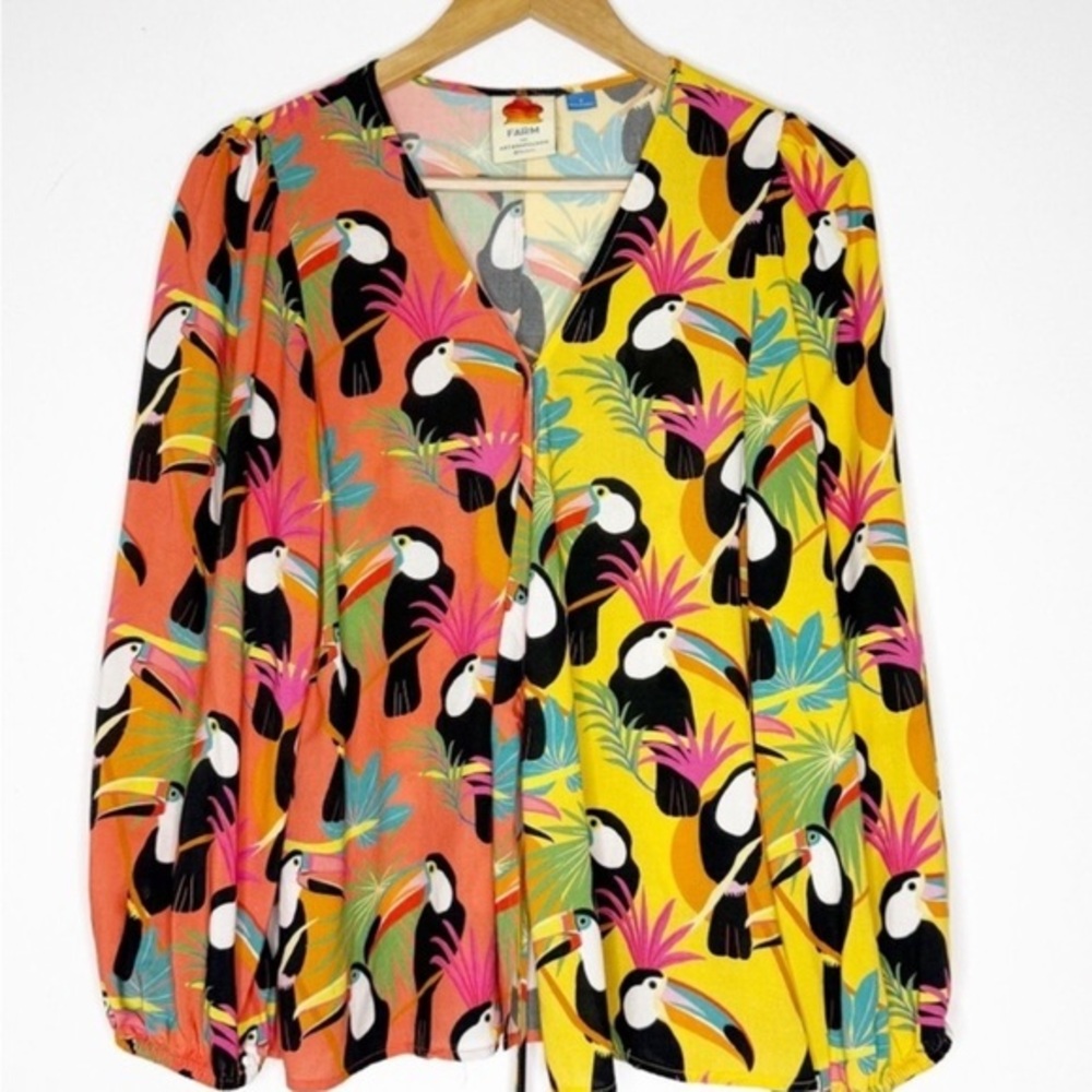 Farm Rio Anthropologie Vibrant Tropical toucan  Print Wrap Top xs